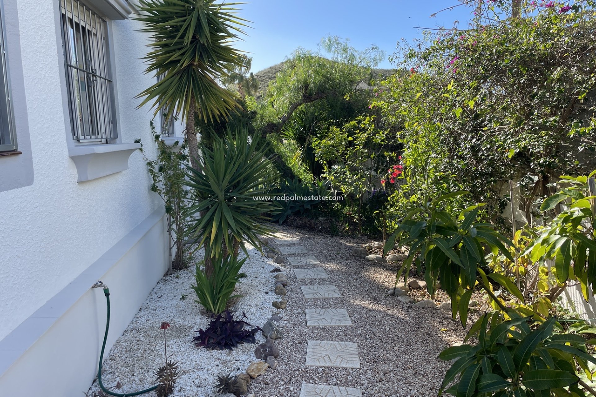 Reventa - Villa -
Camposol - Inland