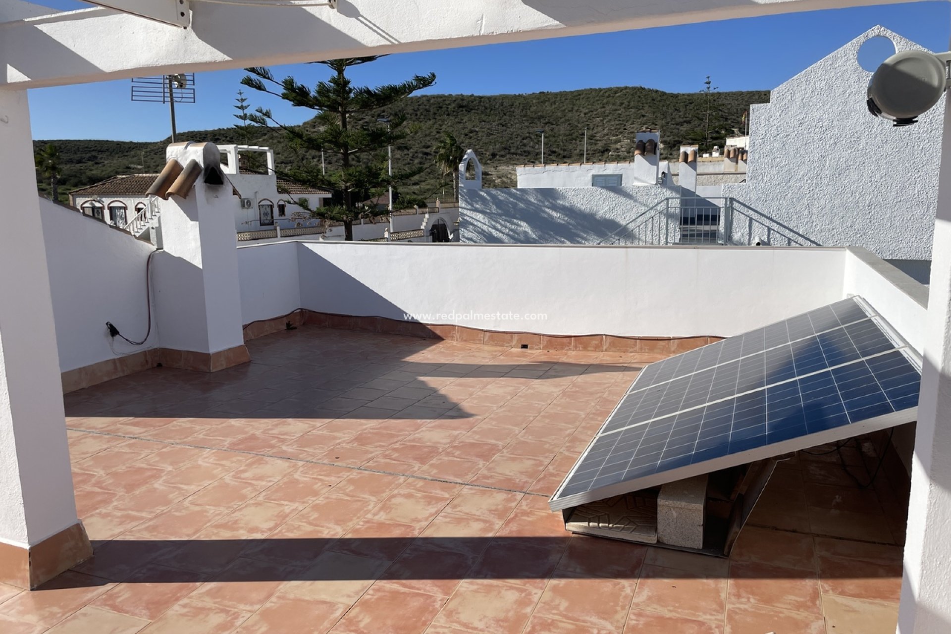 Reventa - Villa -
Camposol - Inland