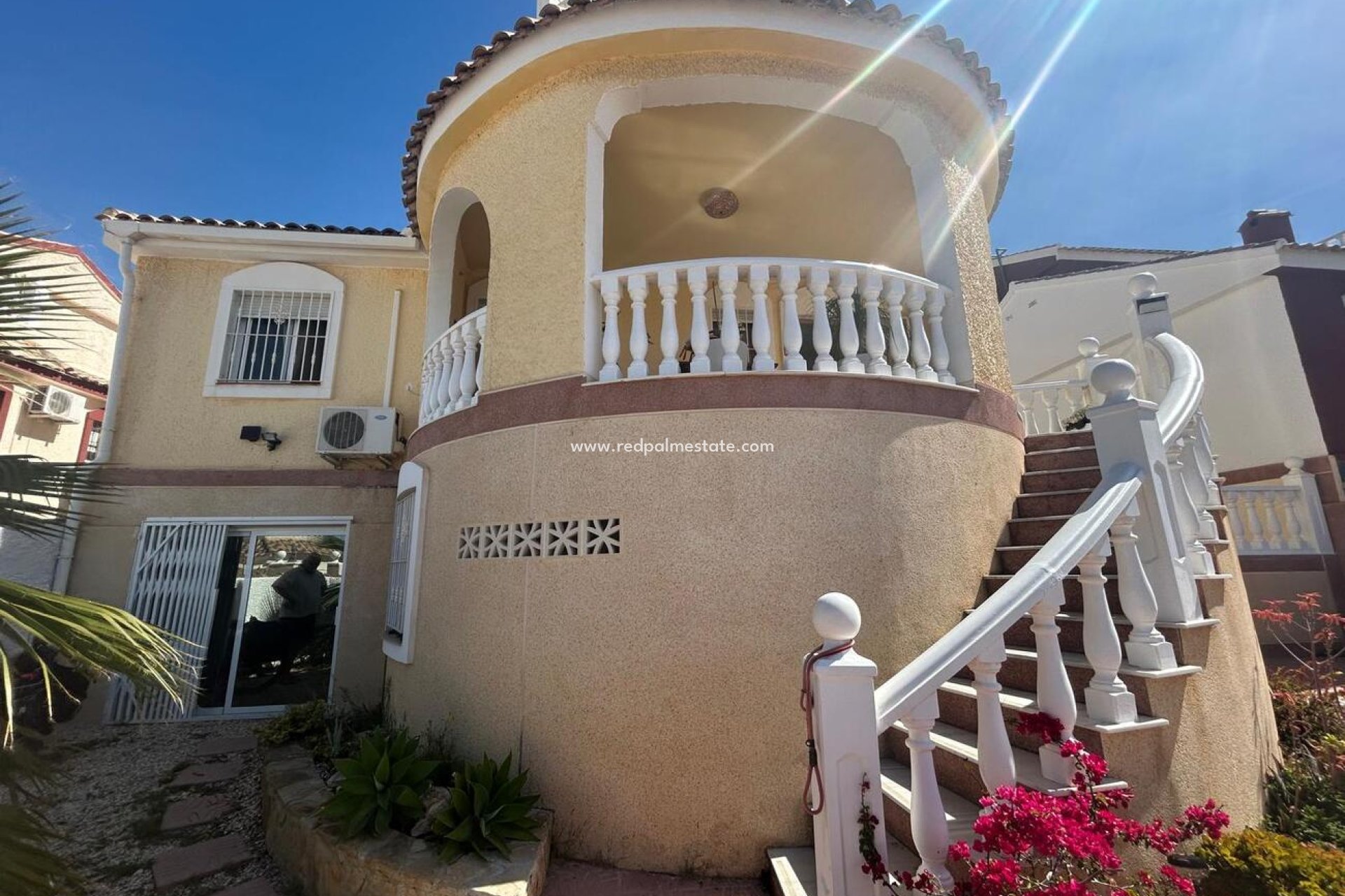 Reventa - Villa -
Camposol - Sector D