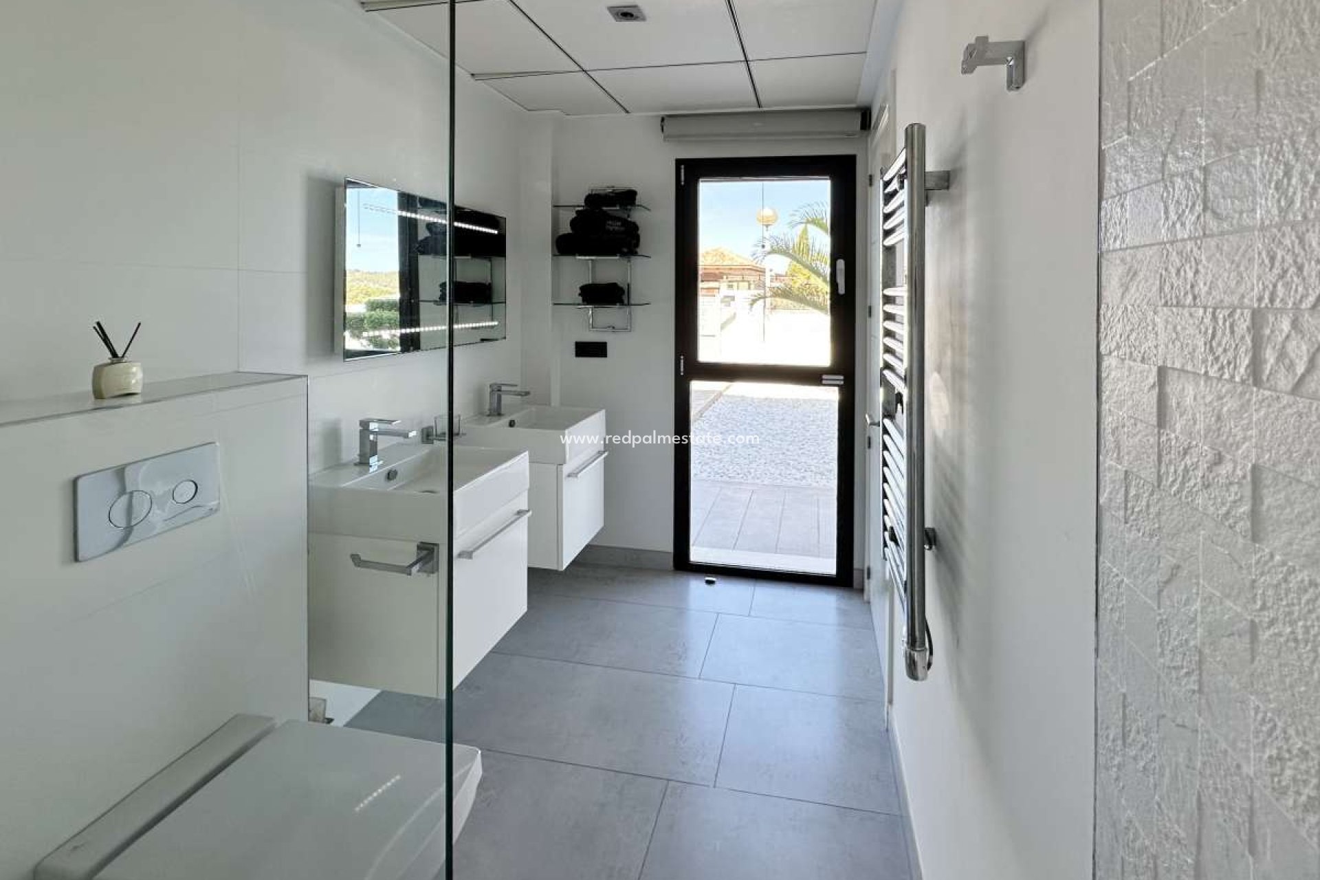 Reventa - Villa -
Cansalades - Costa Blanca