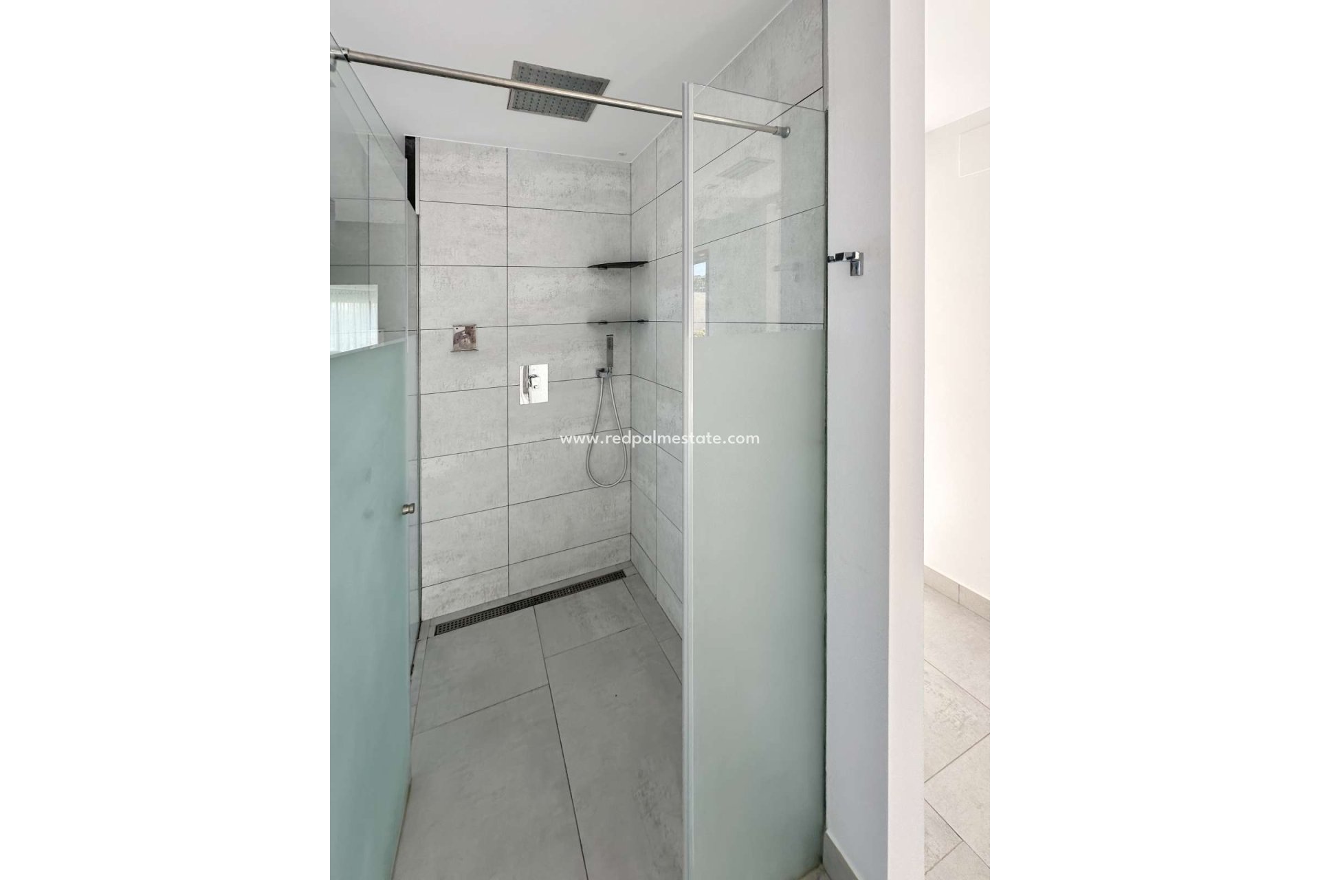 Reventa - Villa -
Cansalades - Costa Blanca