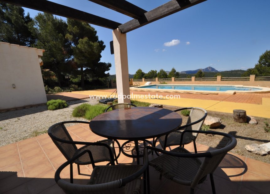 Reventa - Villa -
Castalla - Inland