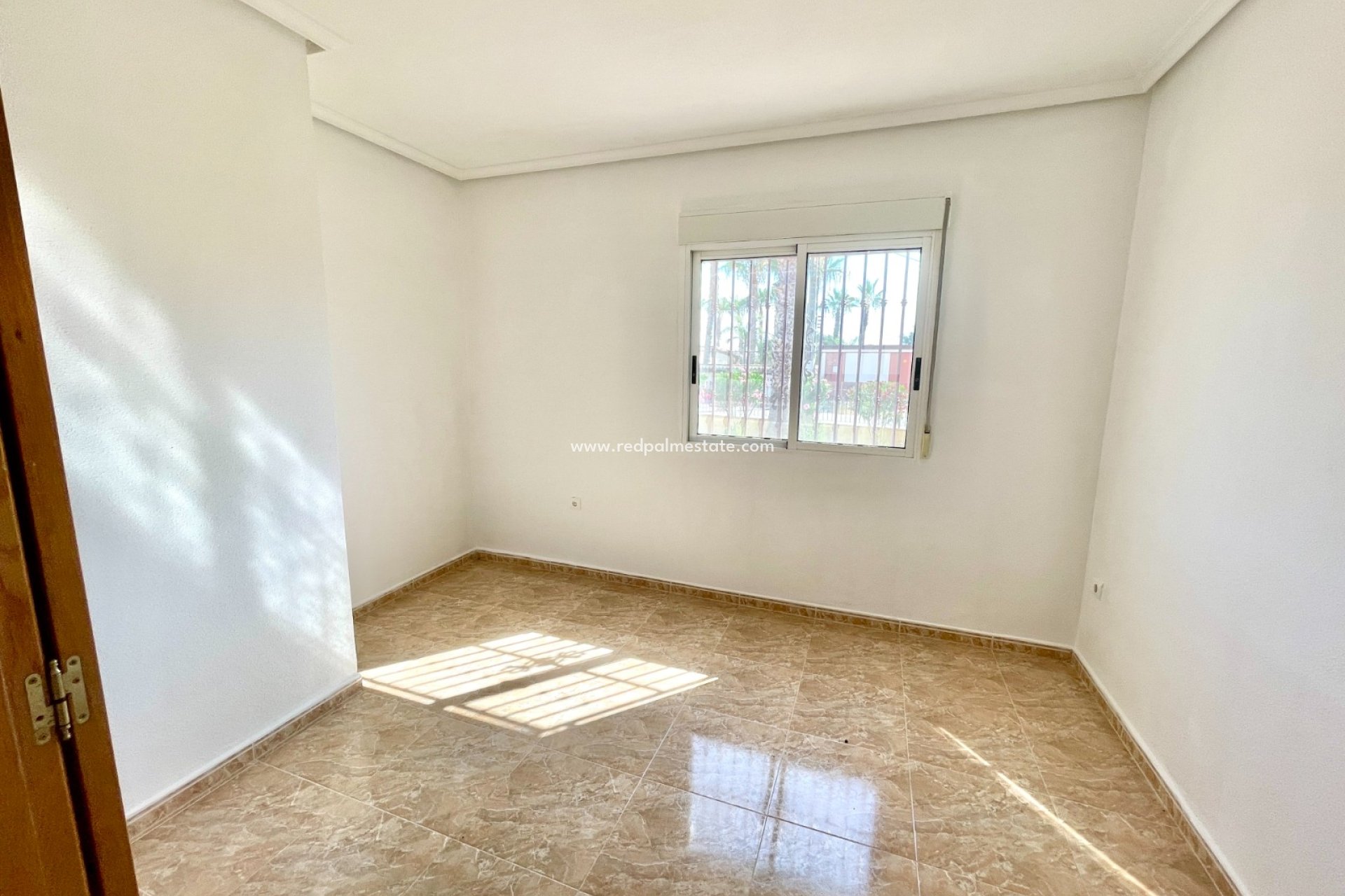 Reventa - Villa -
Catral - Costa Blanca