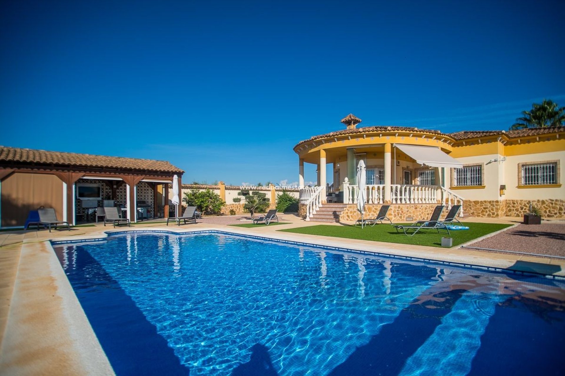 Reventa - Villa -
Catral - Costa Blanca