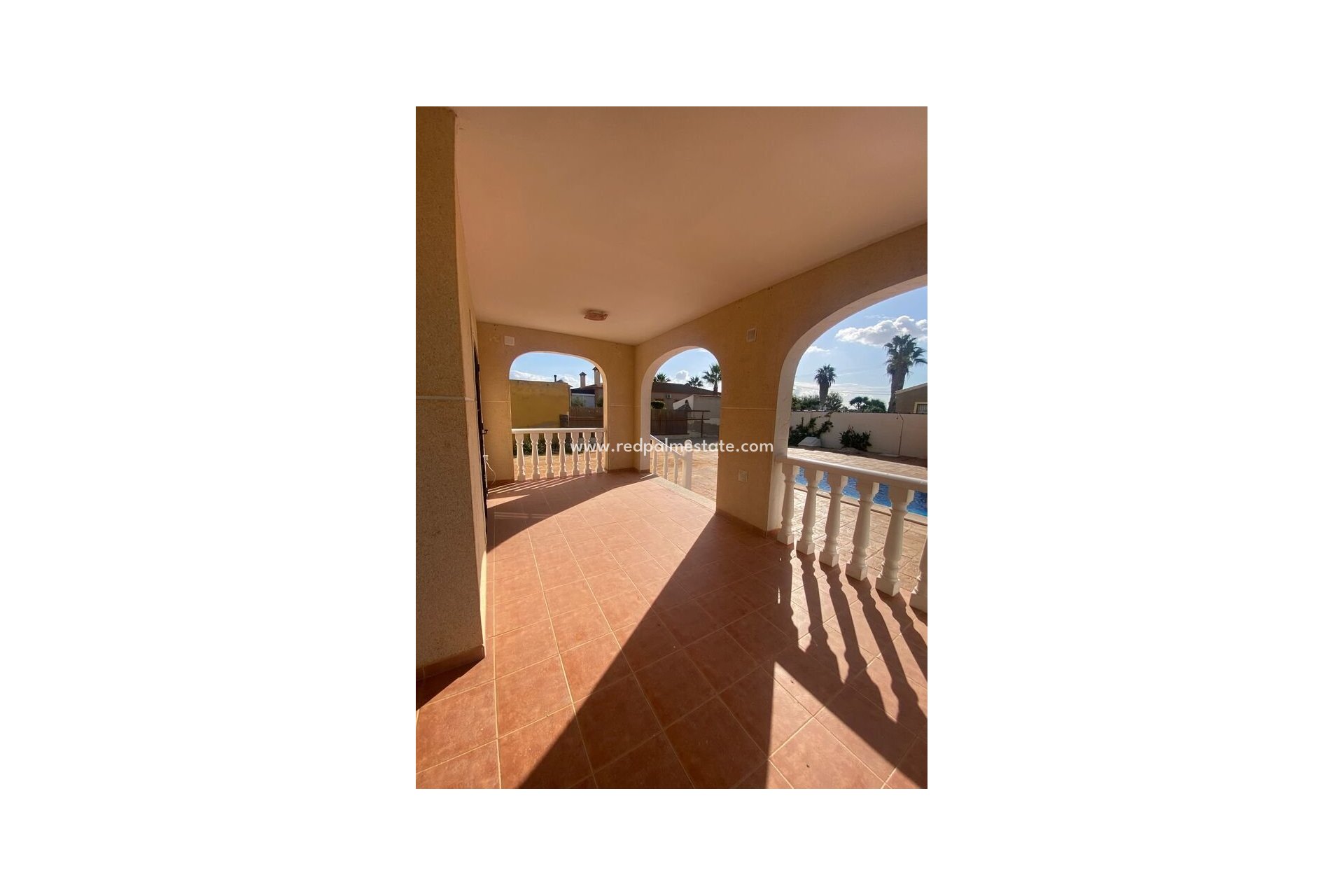 Reventa - Villa -
Catral - Costa Blanca