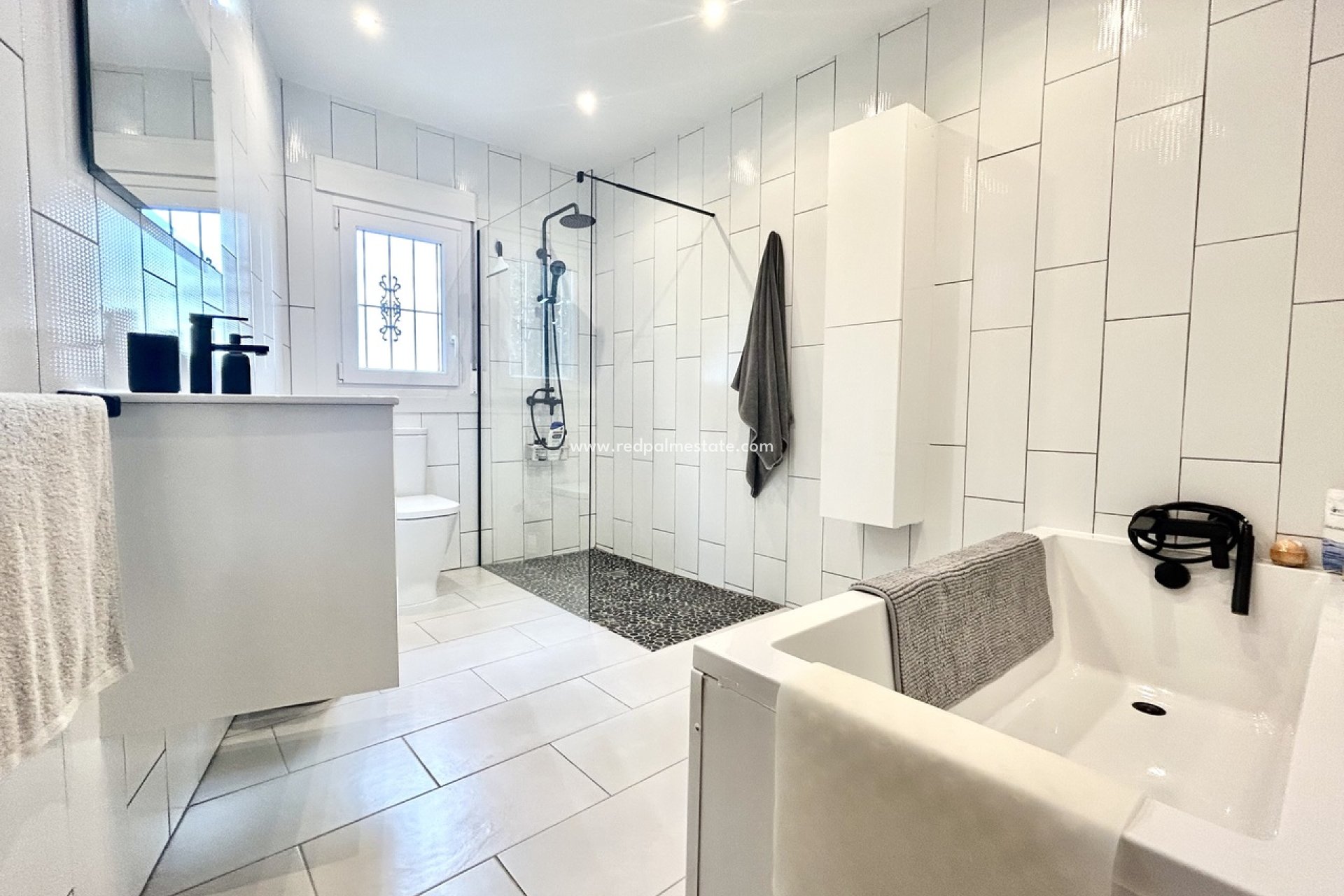 Reventa - Villa -
Catral - Costa Blanca