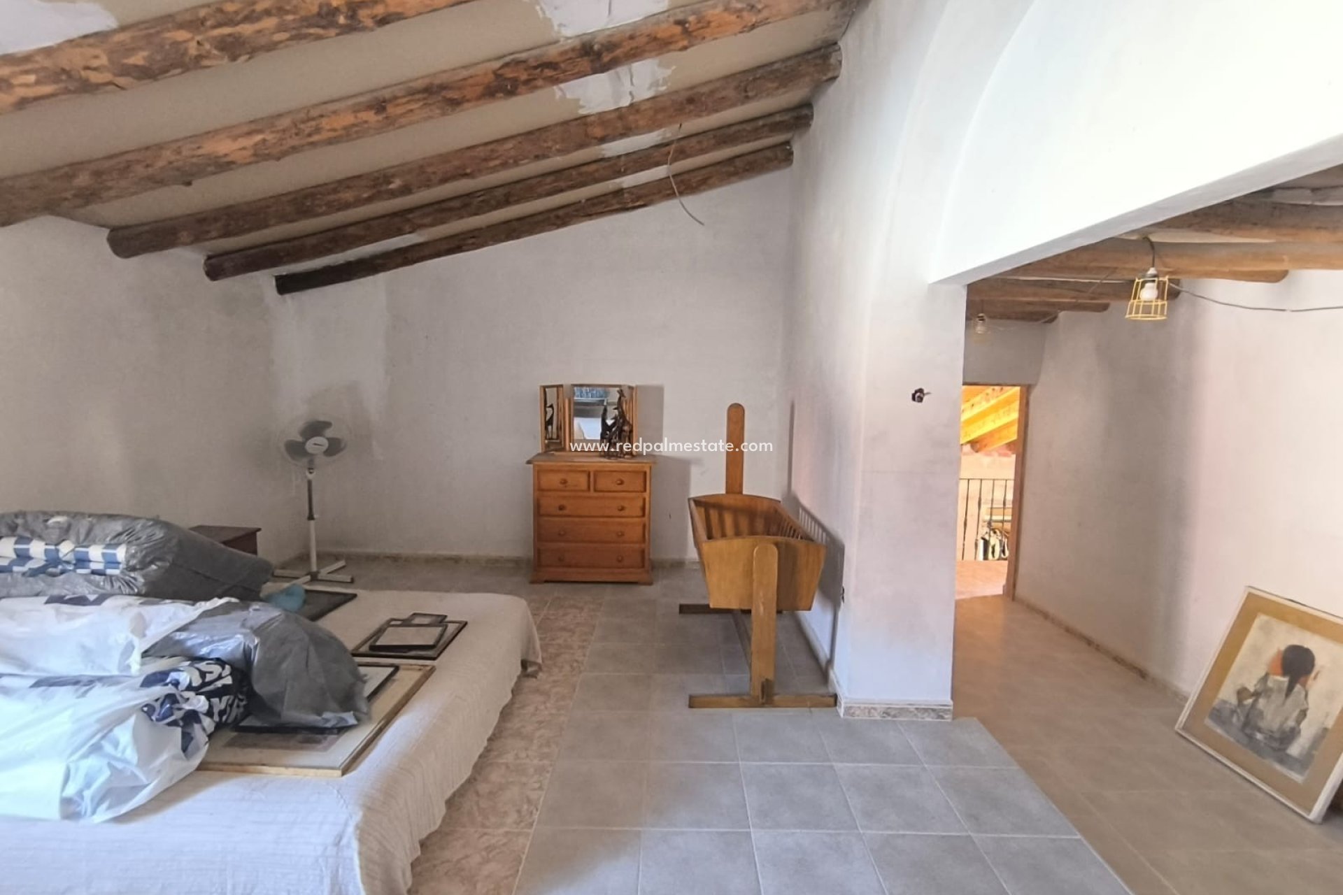 Reventa - Villa -
Chinorlet - Inland