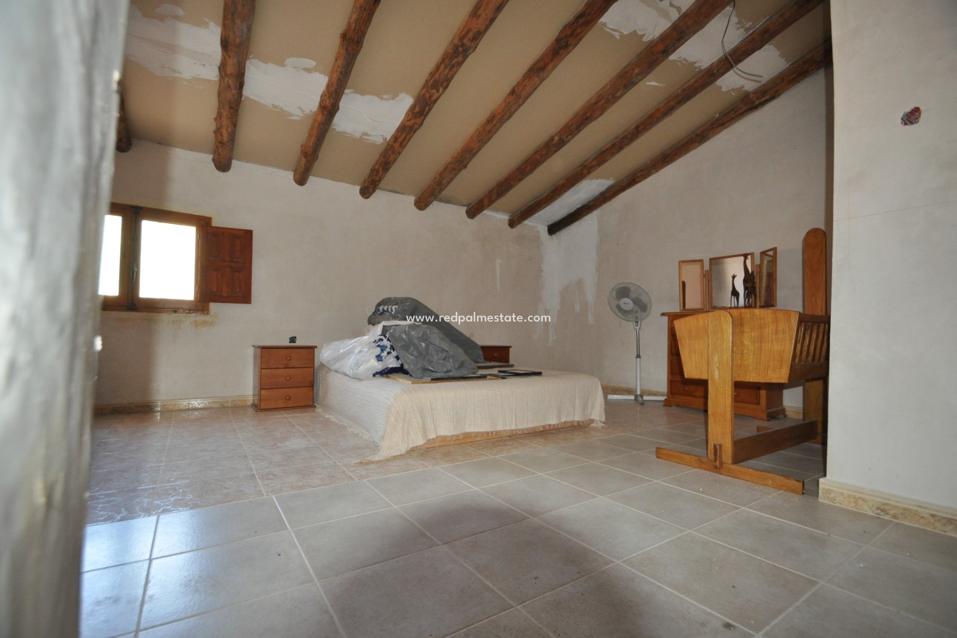 Reventa - Villa -
Chinorlet - Inland