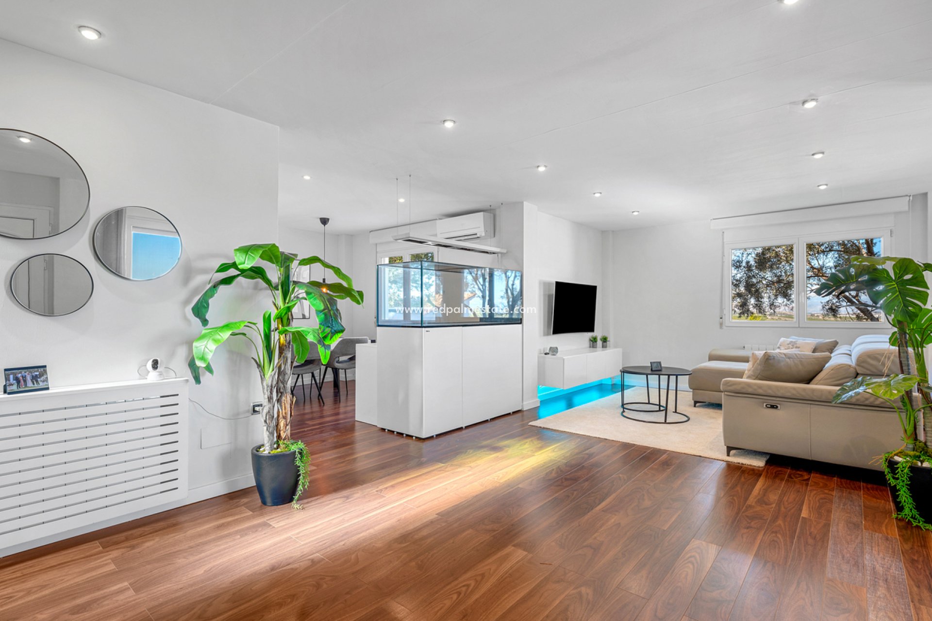 Reventa - Villa -
Ciudad De Las Comunicaciones - Costa Blanca