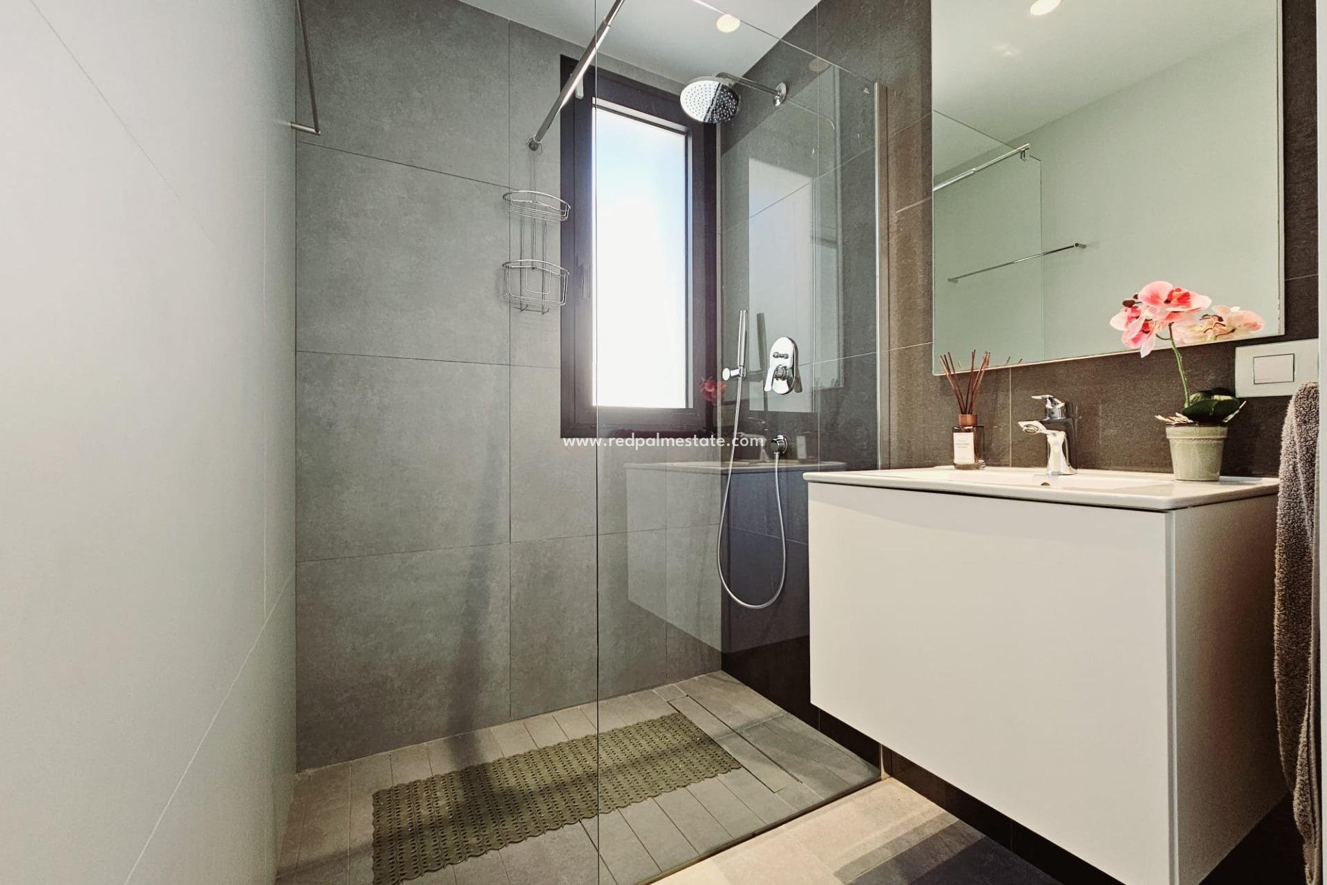 Reventa - Villa -
Ciudad Quesada - Ciudad quesada