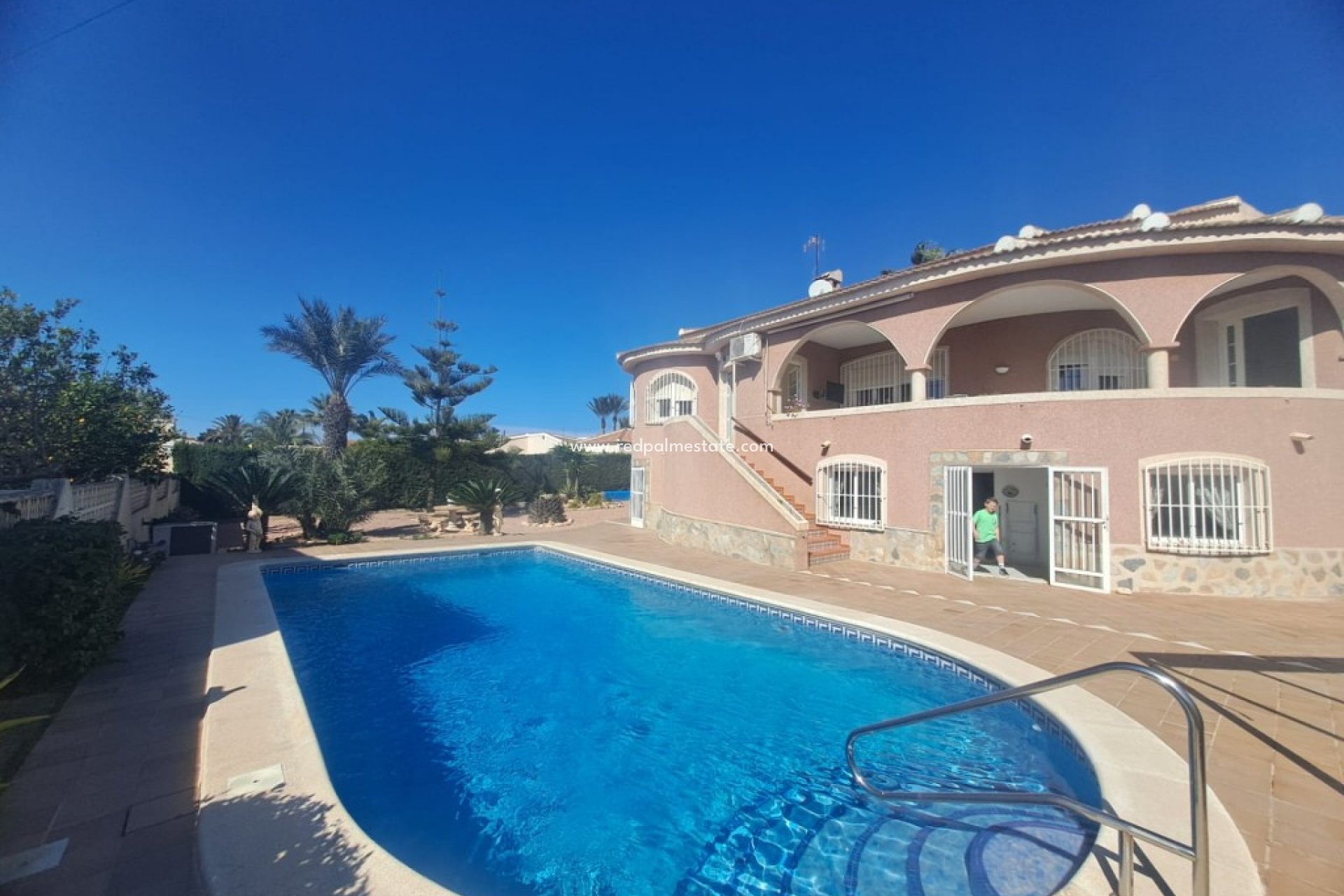 Reventa - Villa -
Ciudad quesada - Costa Blanca