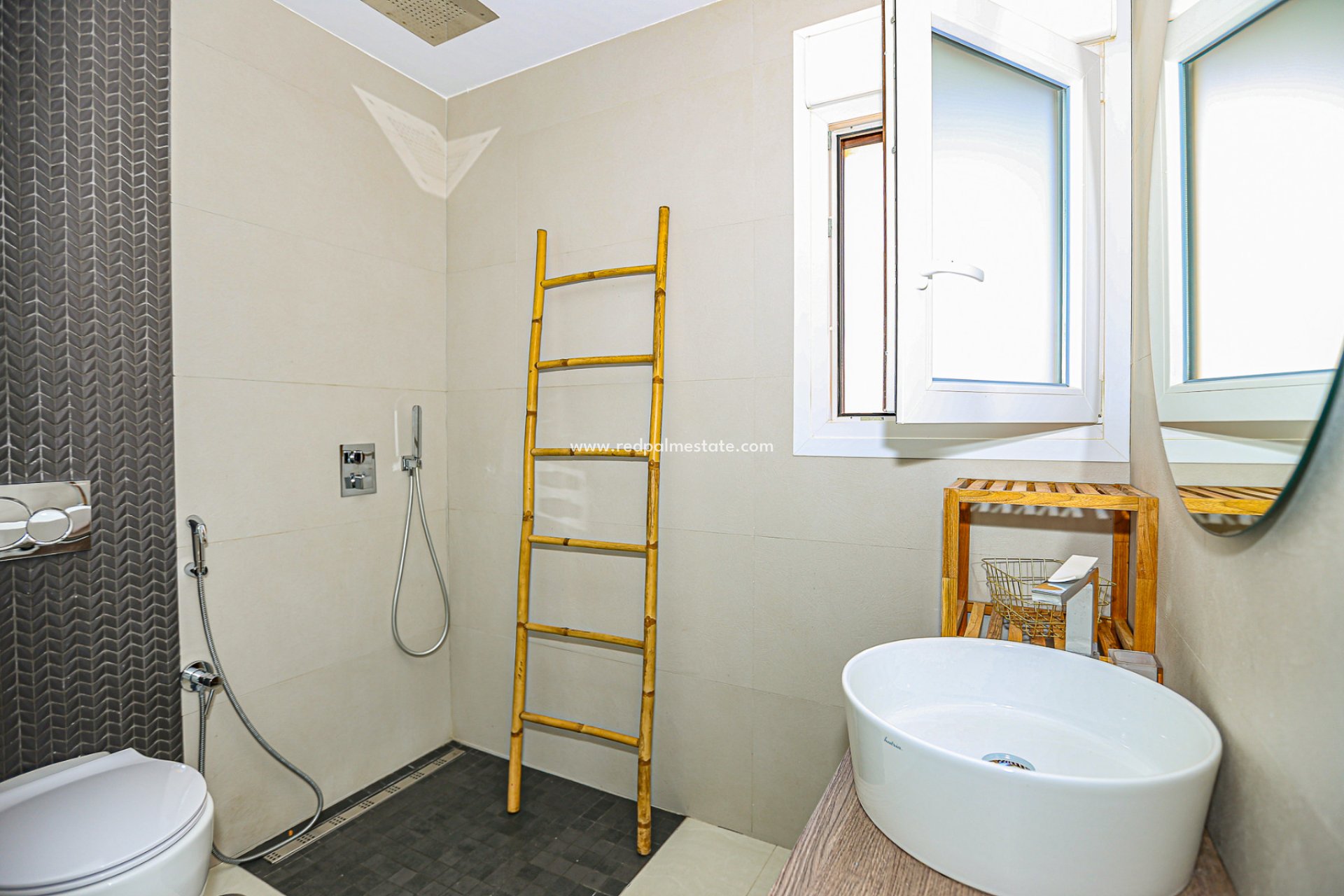 Reventa - Villa -
Ciudad Quesada - Doña Pepa