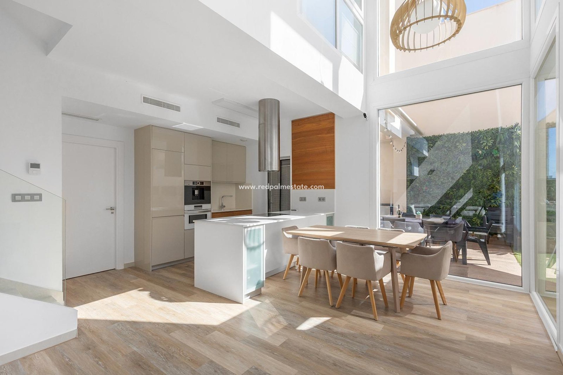 Reventa - Villa -
Ciudad Quesada/Rojales - Pueblo bravo