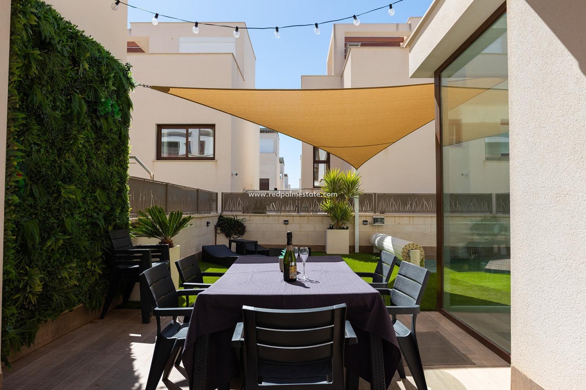 Reventa - Villa -
Ciudad Quesada/Rojales - Pueblo bravo