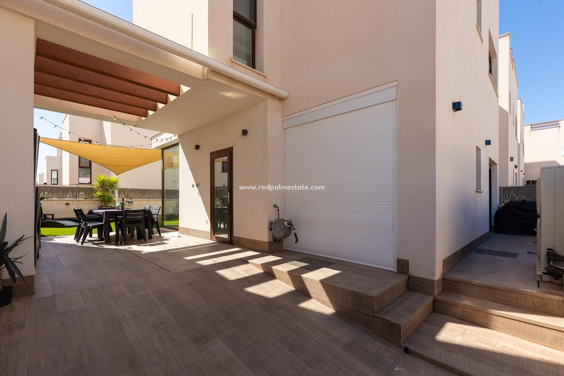 Reventa - Villa -
Ciudad Quesada/Rojales - Pueblo bravo