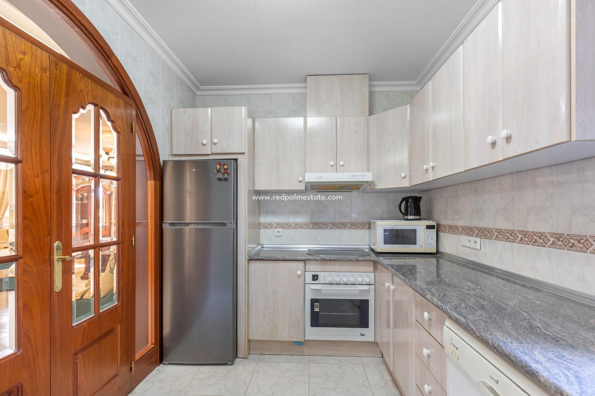 Reventa - Villa -
Ciudad Quesada/Rojales - Pueblo bravo