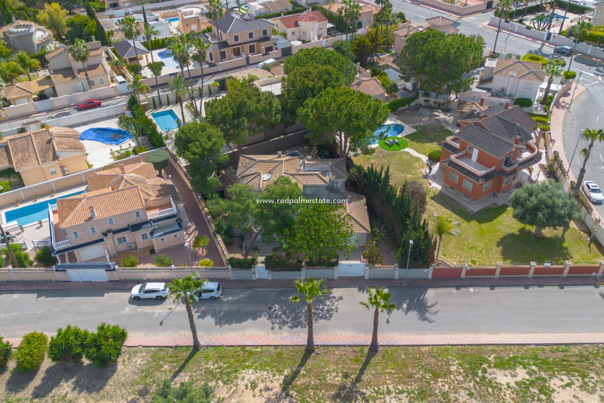 Reventa - Villa -
Ciudad Quesada/Rojales - Pueblo bravo