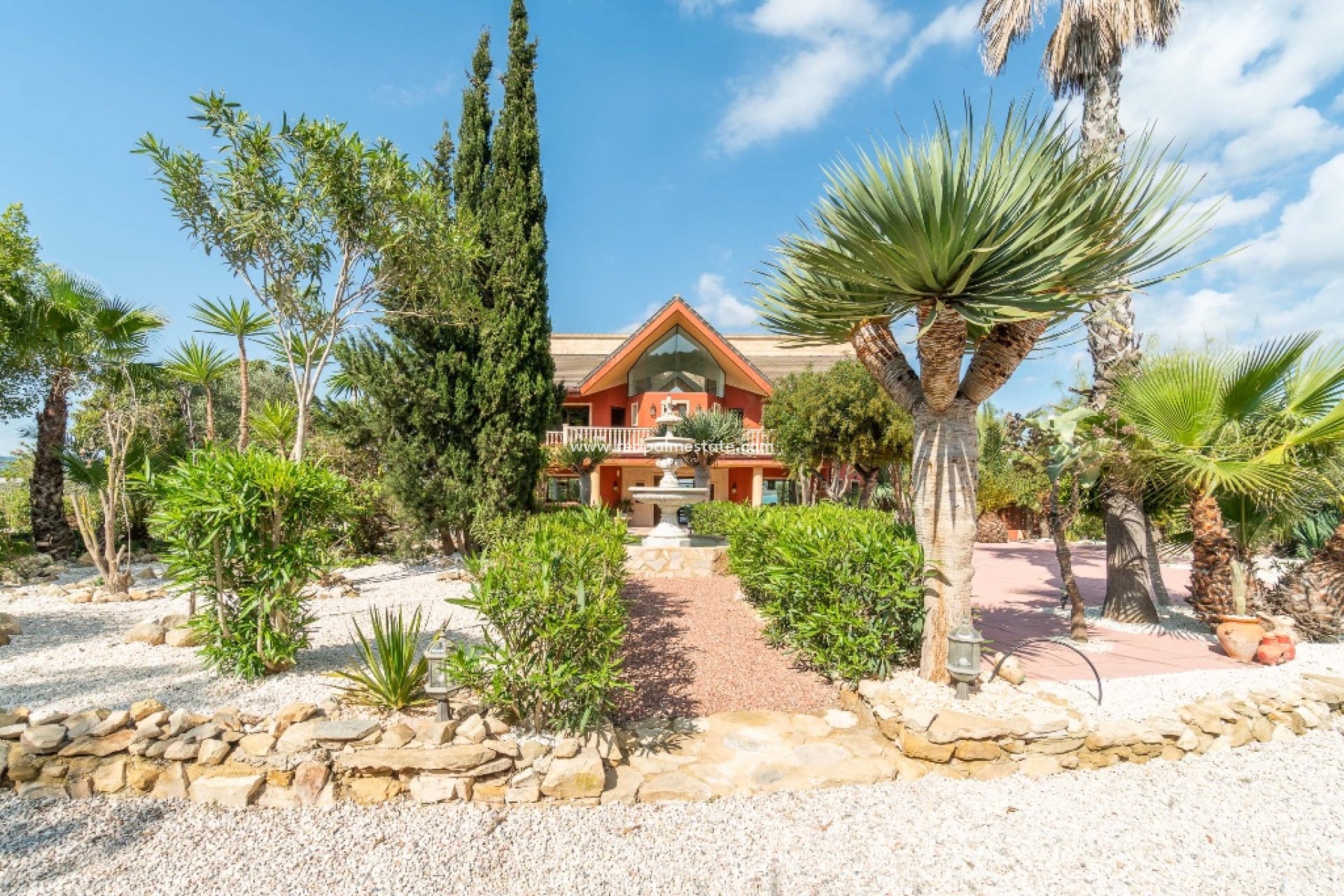 Reventa - Villa -
Costa Blanca - Orihuela Costa