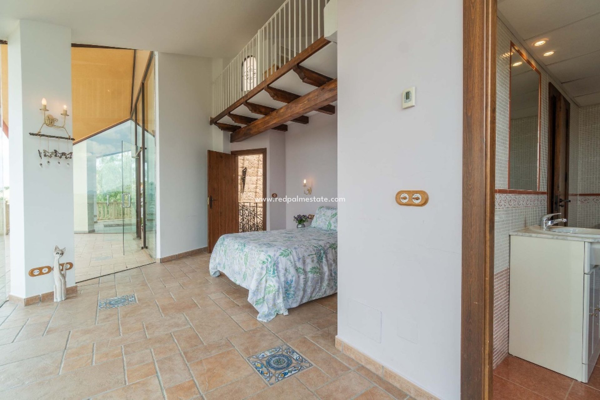 Reventa - Villa -
Costa Blanca - Orihuela Costa