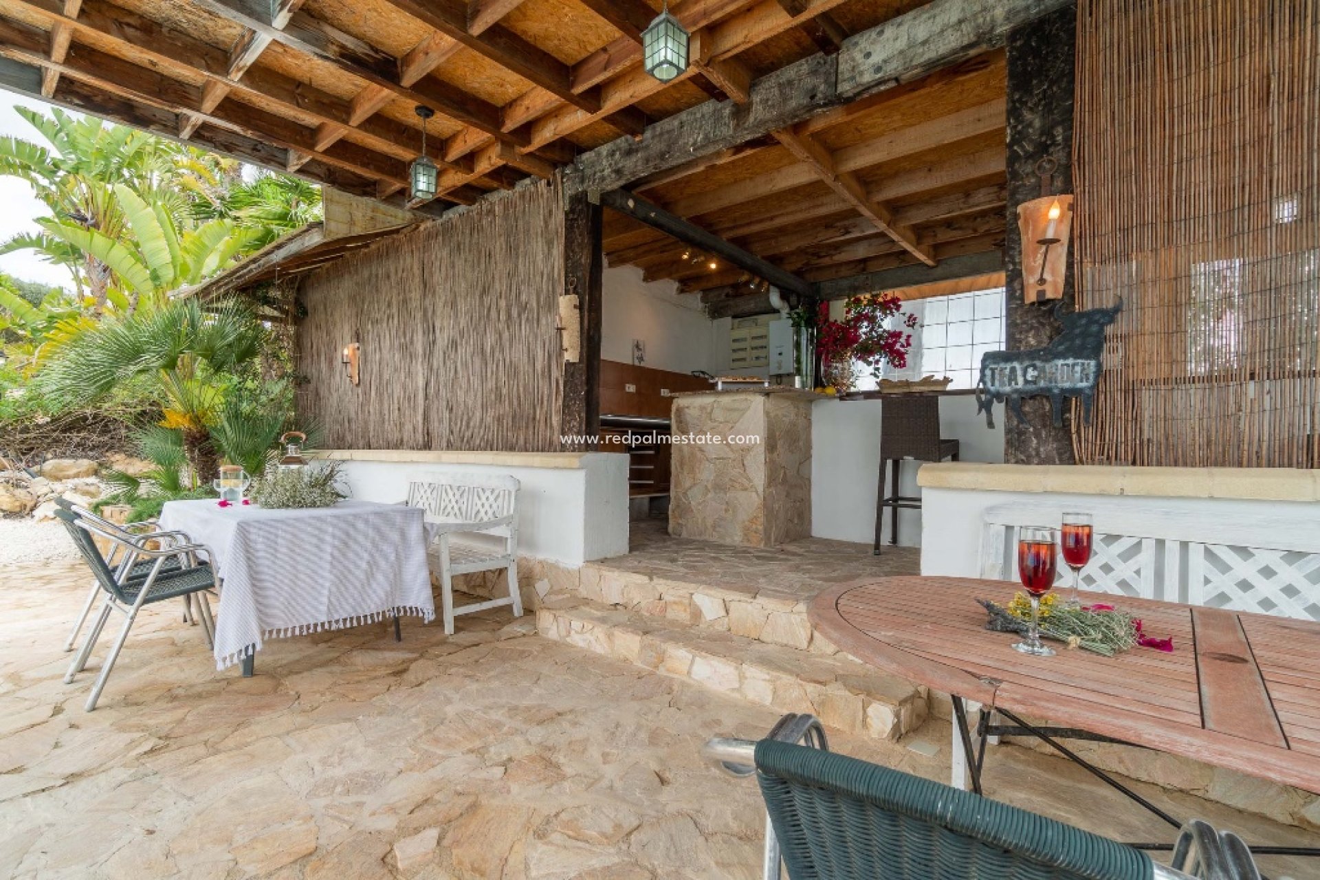 Reventa - Villa -
Costa Blanca - Orihuela Costa