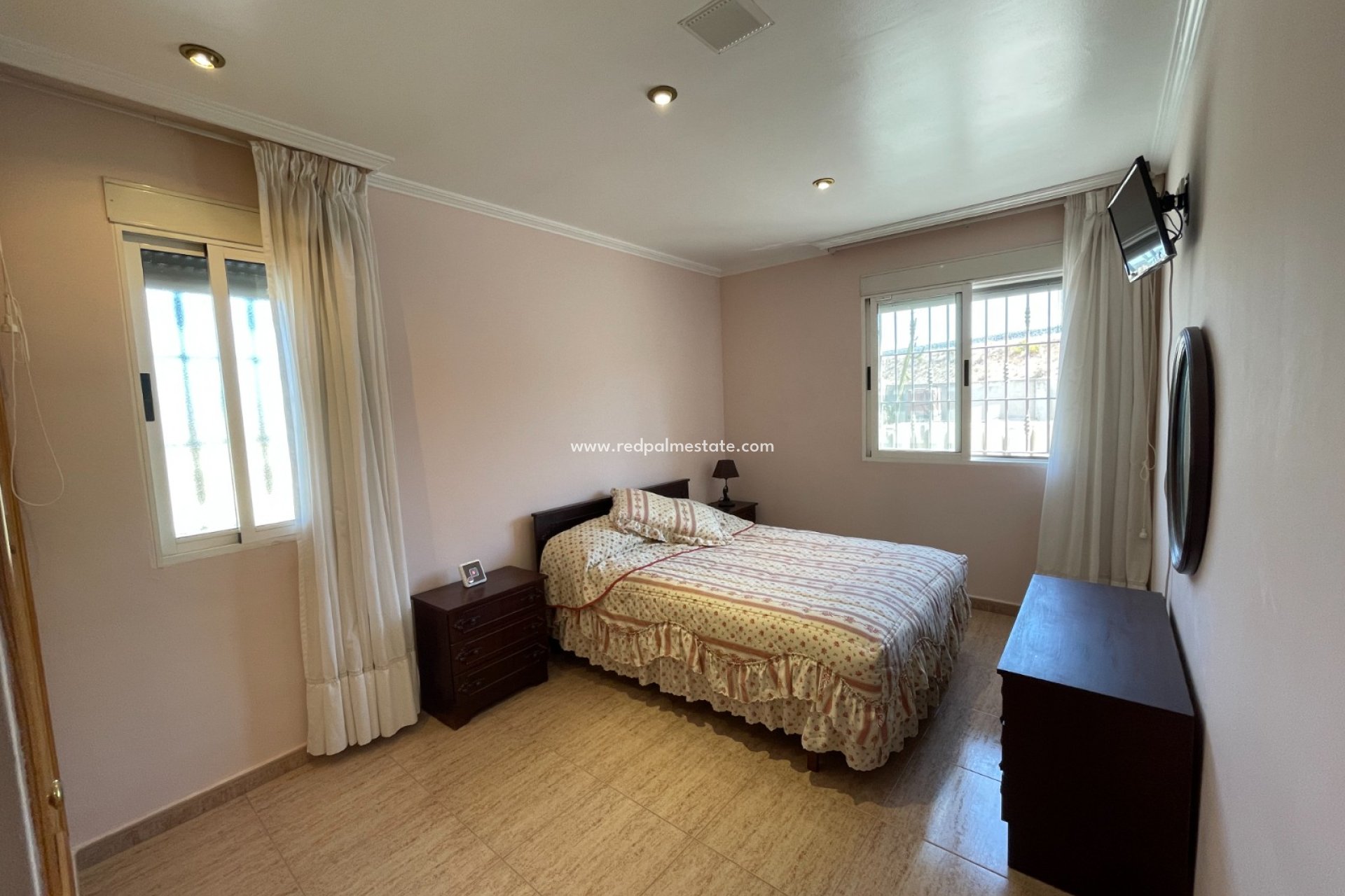 Reventa - Villa -
Crevillente - Inland