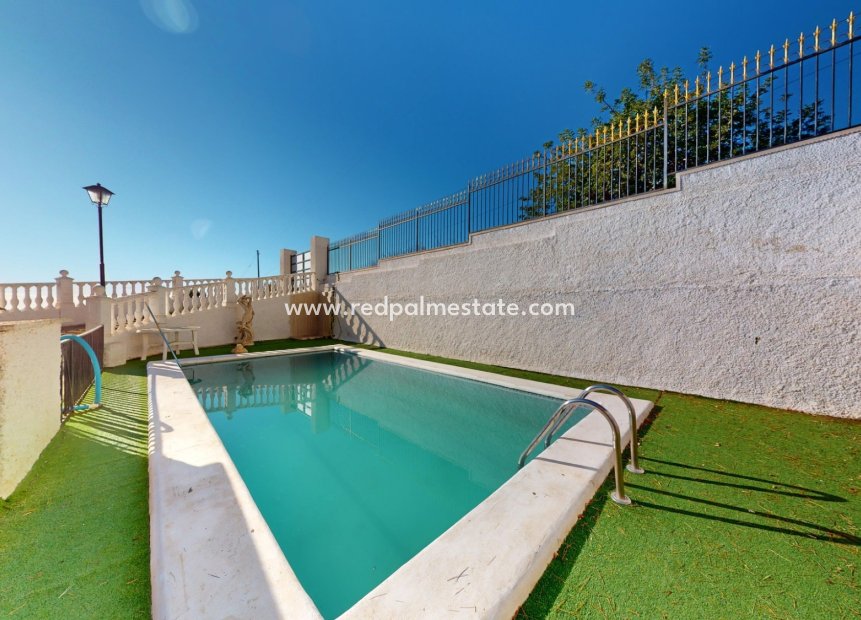 Reventa - Villa -
Crevillente - Inland