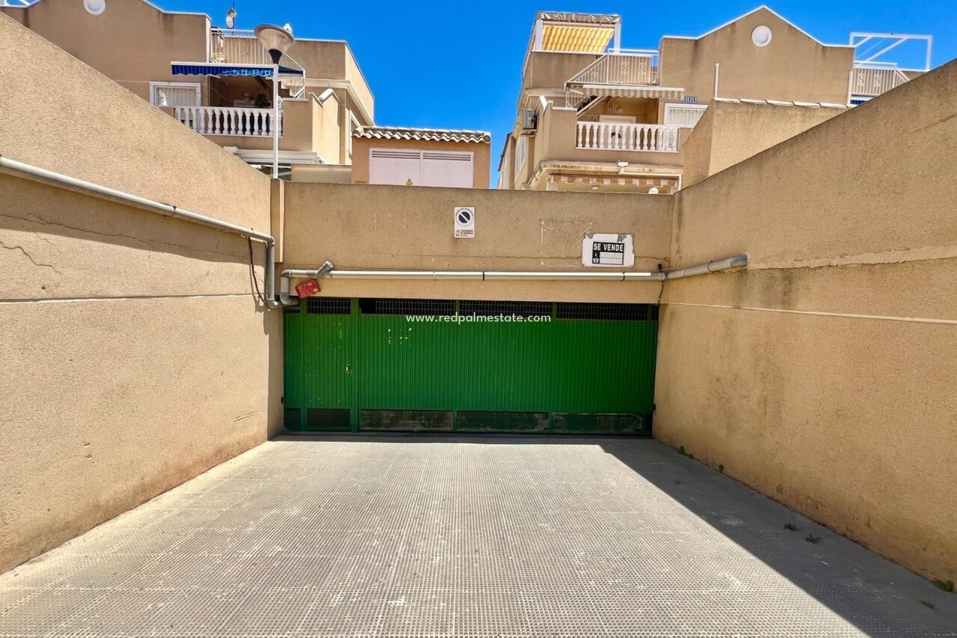 Reventa - Villa cuádruple -
Torrevieja - Costa Blanca