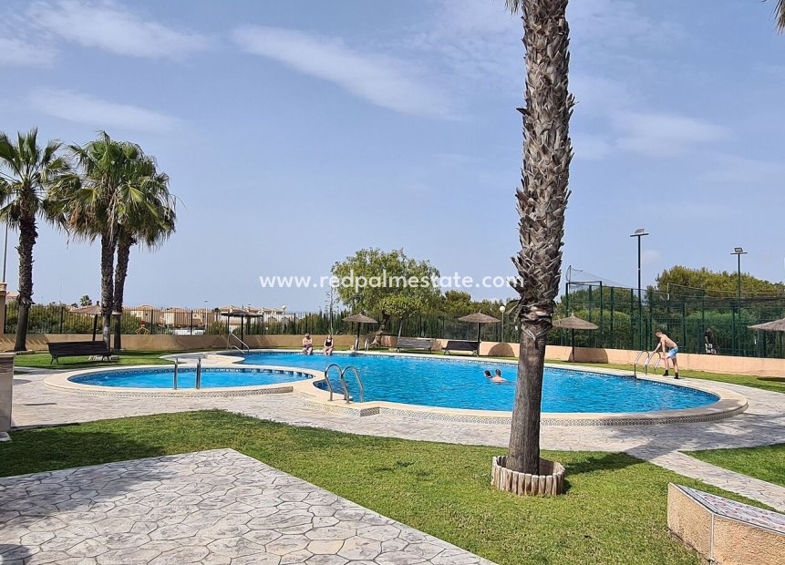 Reventa - Villa cuádruple -
Torrevieja - Los Altos