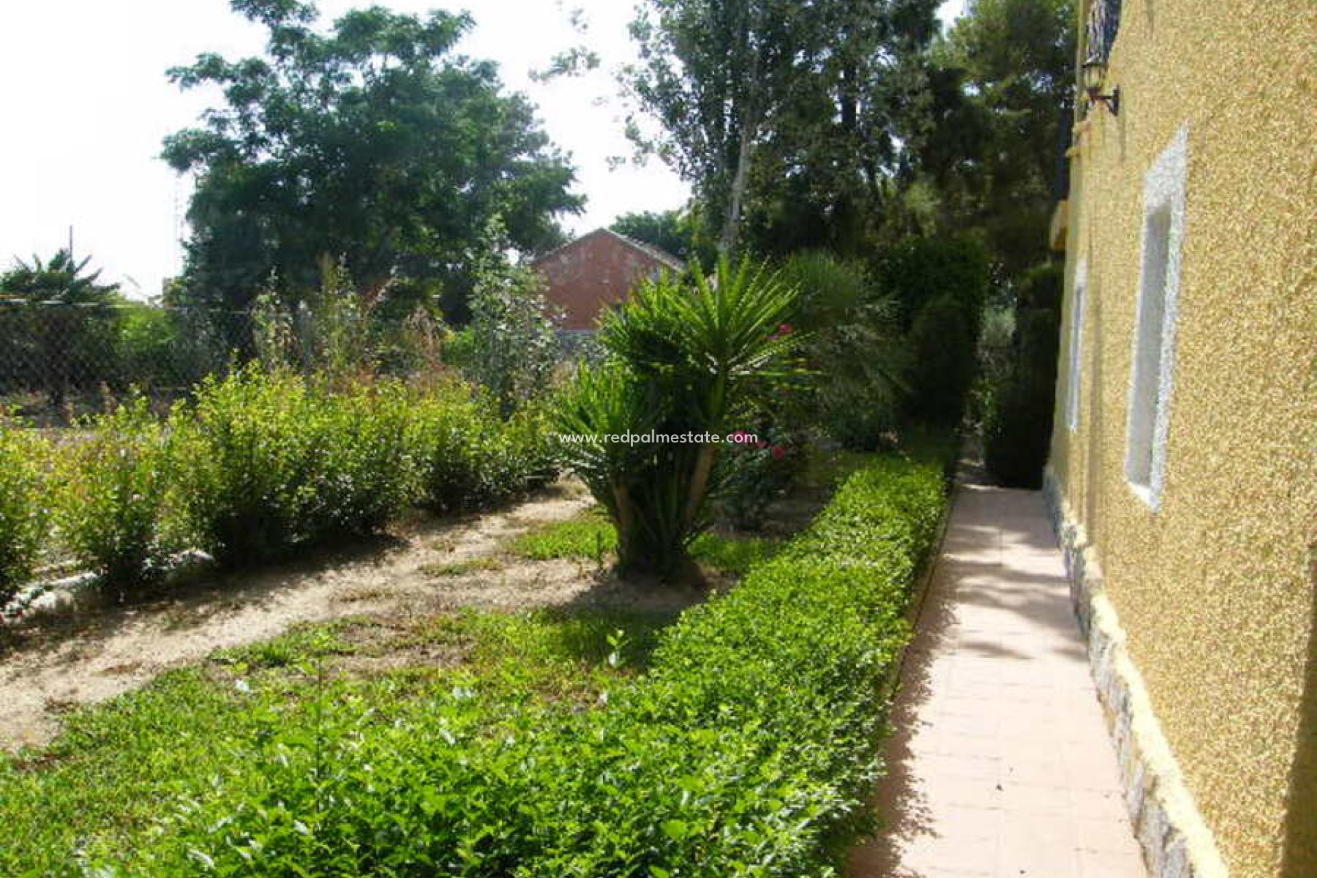 Reventa - Villa -
Daya Nueva - Costa Blanca