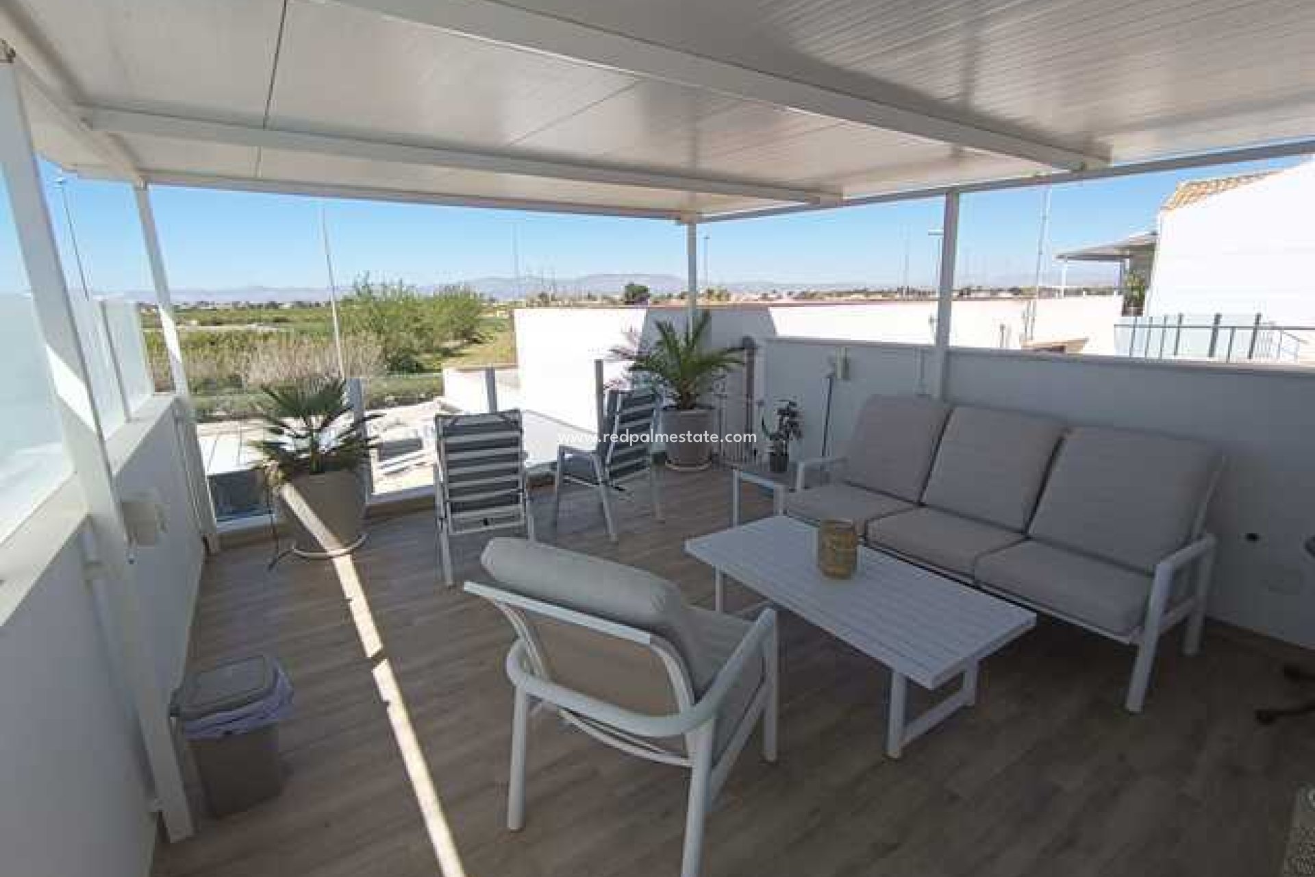 Reventa - Villa -
Daya Nueva - Costa Blanca