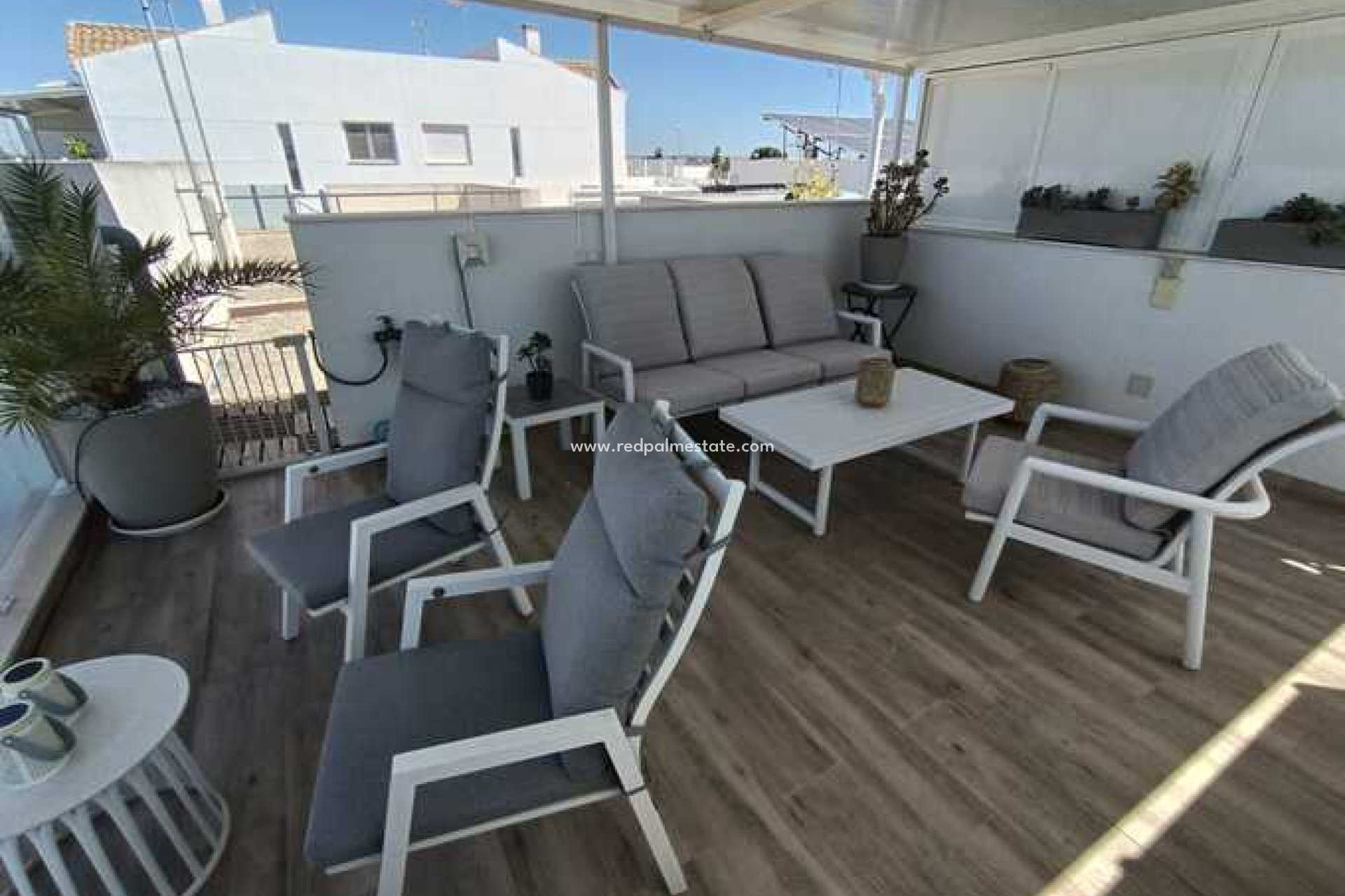 Reventa - Villa -
Daya Nueva - Costa Blanca