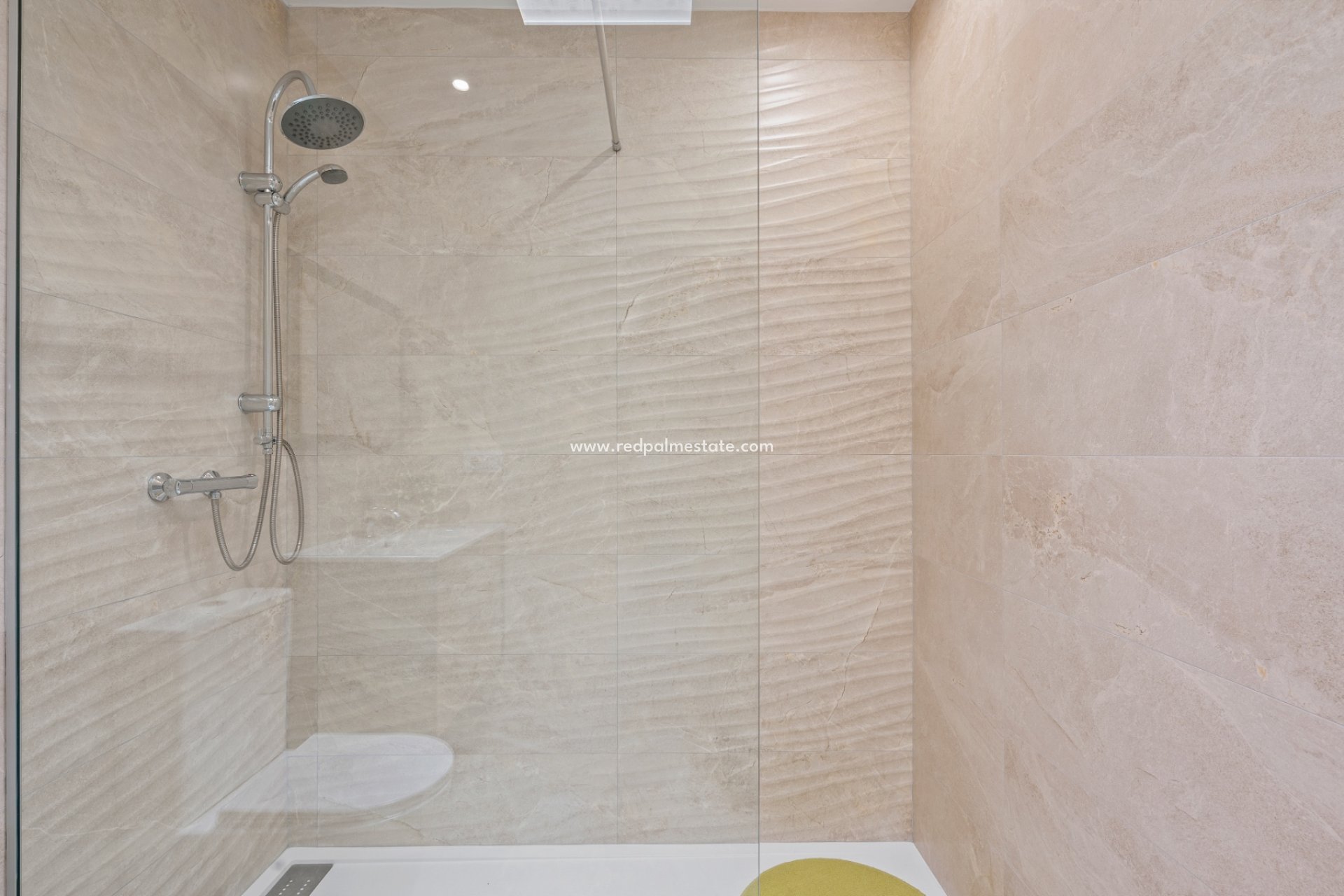 Reventa - Villa -
Daya Nueva - Costa Blanca