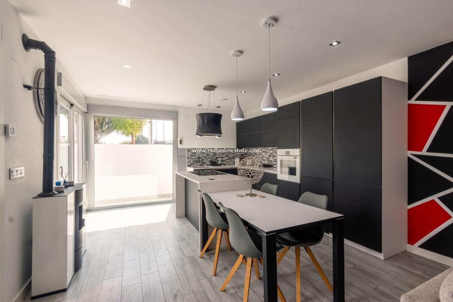 Reventa - Villa -
Daya Vieja - Costa Blanca