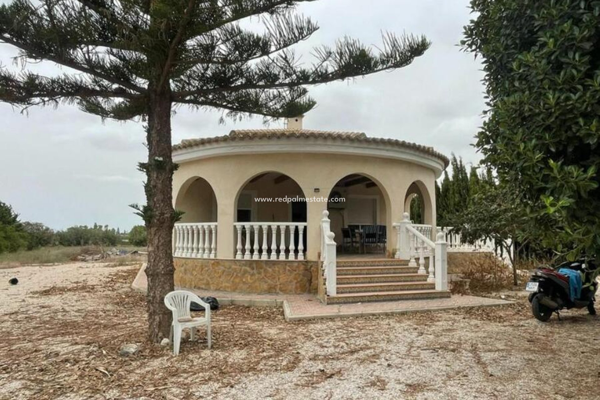 Reventa - Villa -
Daya Vieja - Costa Blanca