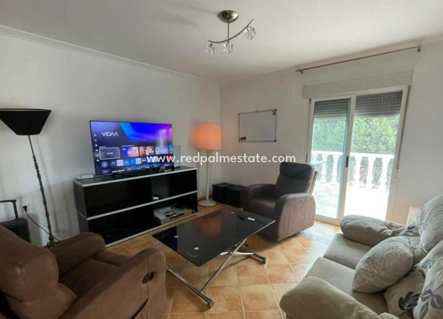 Reventa - Villa -
Daya Vieja - Costa Blanca