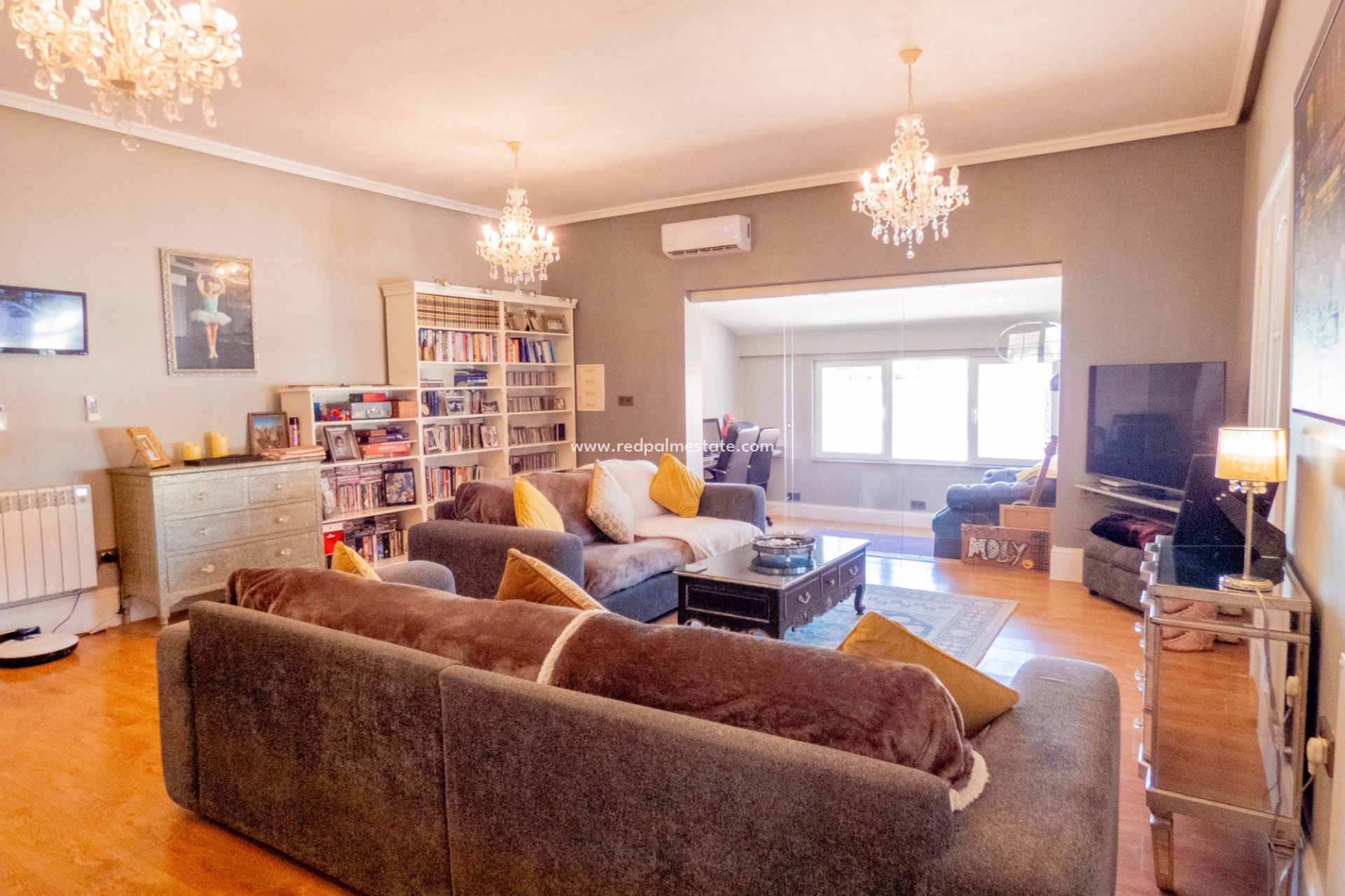 Reventa - Villa -
Daya Vieja - Costa Blanca