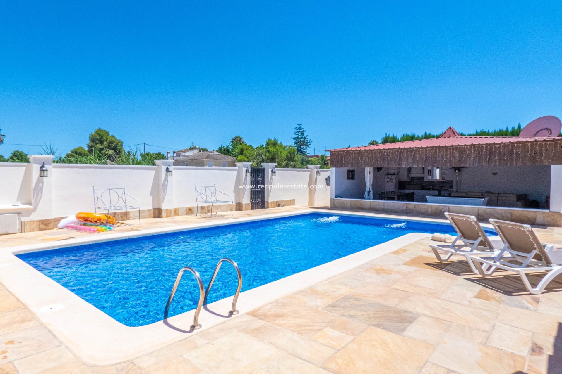 Reventa - Villa -
Daya Vieja - Costa Blanca