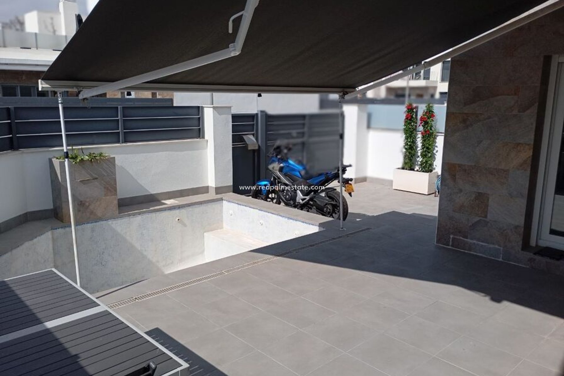 Reventa - Villa -
Daya Vieja - Costa Blanca