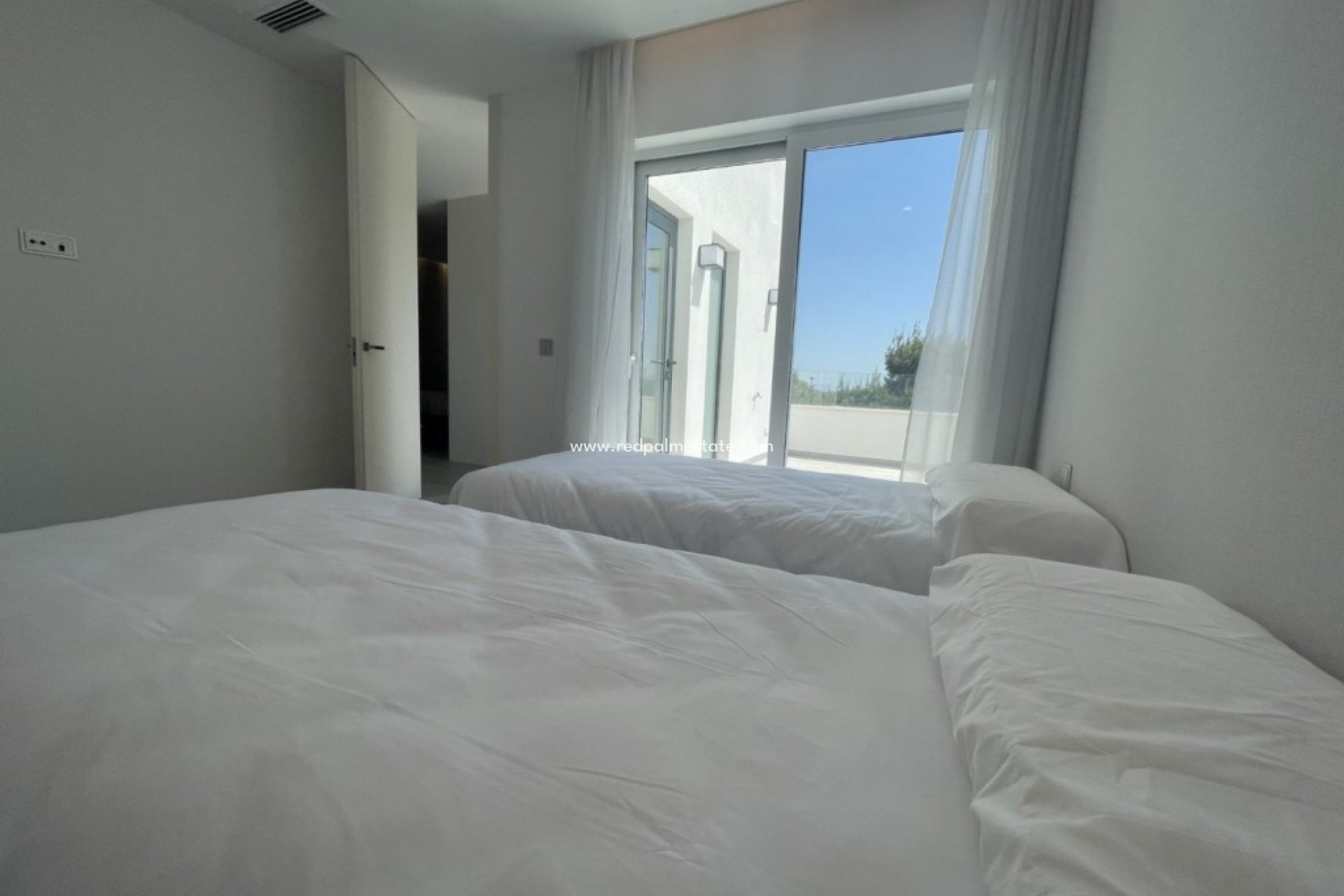 Reventa - Villa -
Dehesa de Campoamor - Dehesa de campoamor