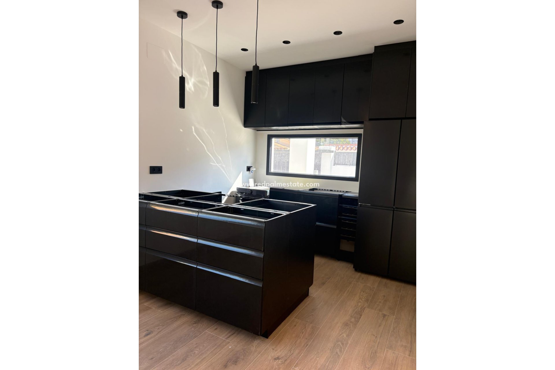 Reventa - Villa -
Denia