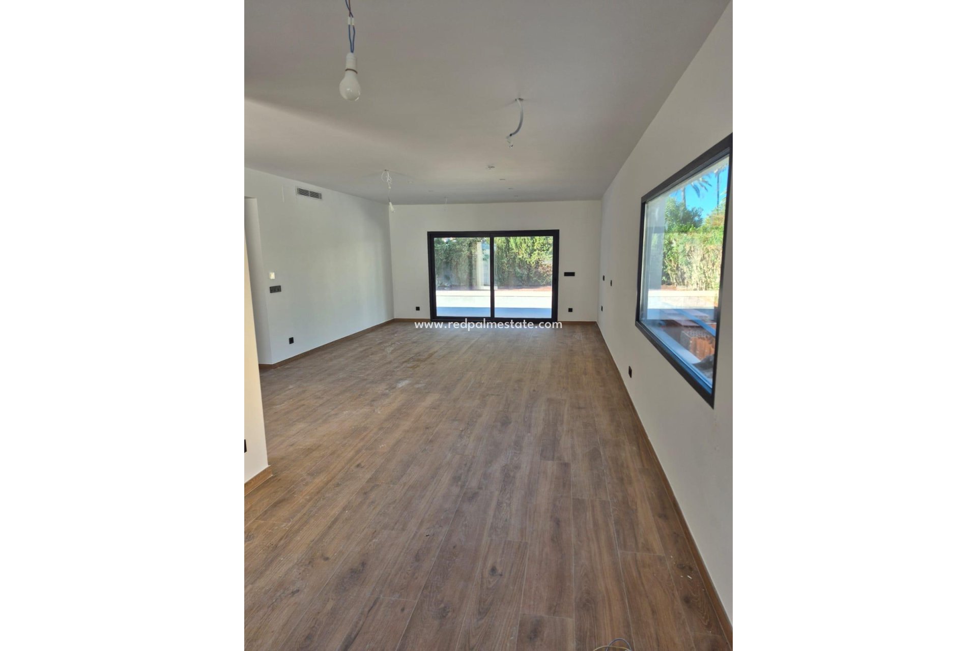 Reventa - Villa -
Denia