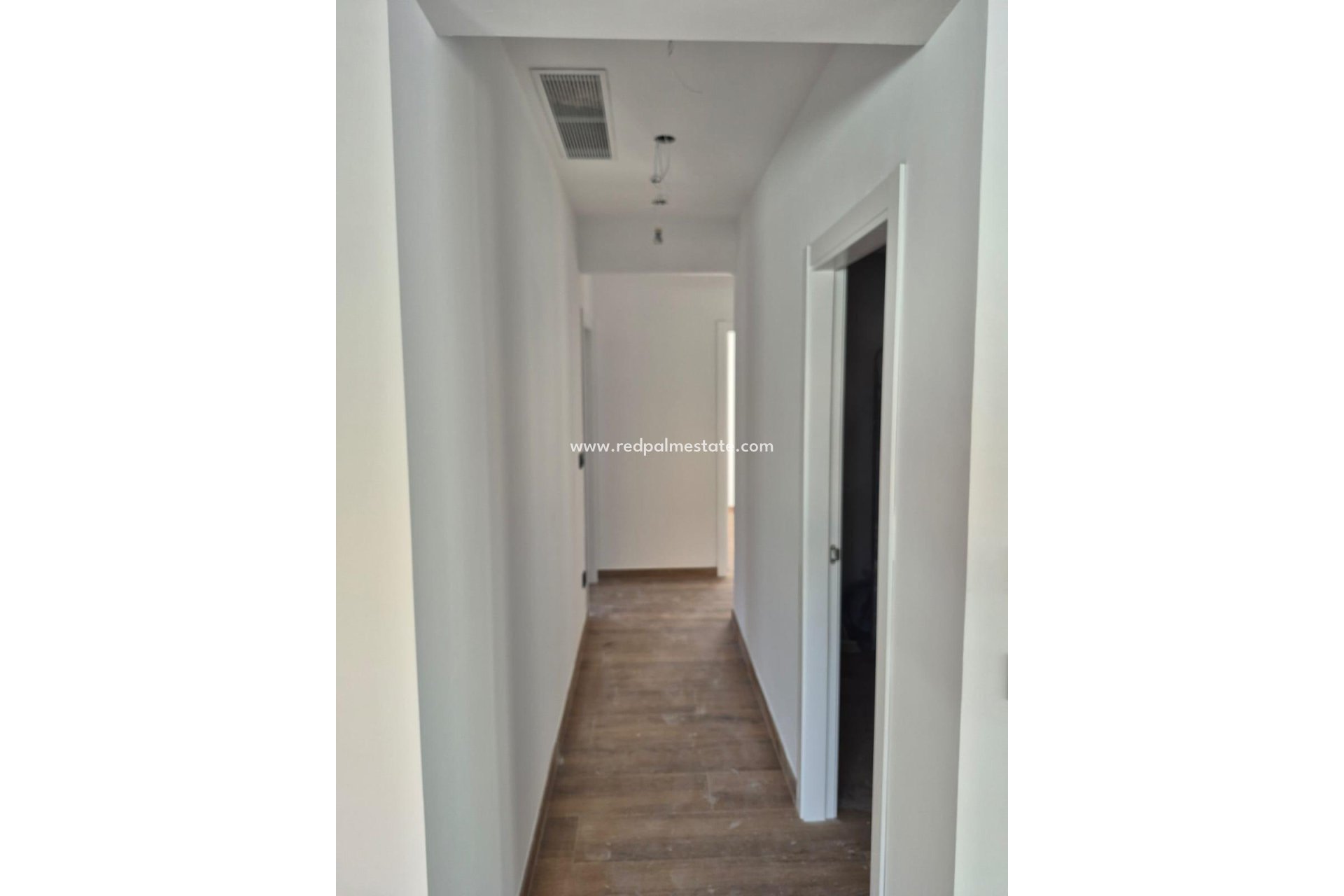 Reventa - Villa -
Denia