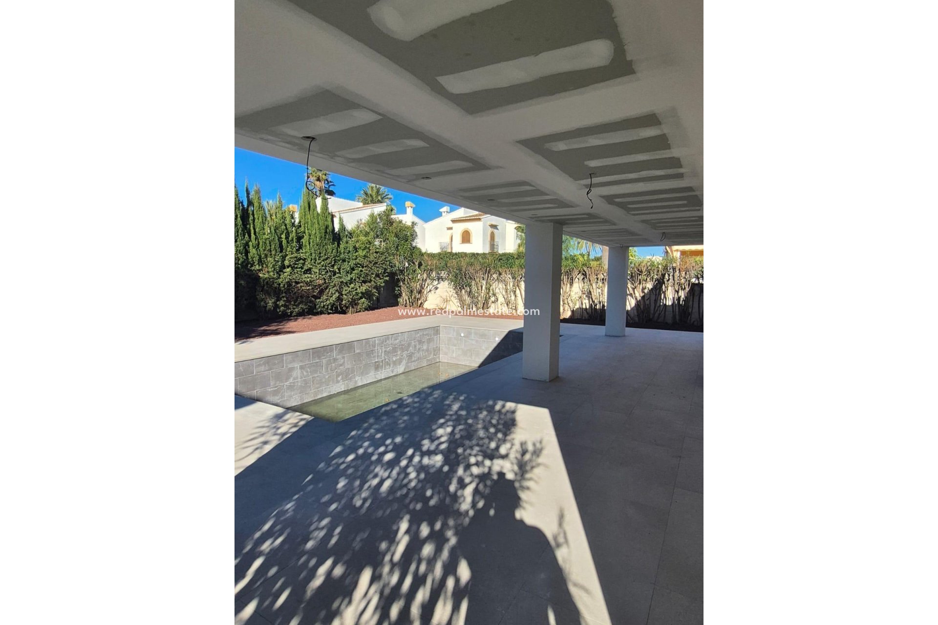 Reventa - Villa -
Denia