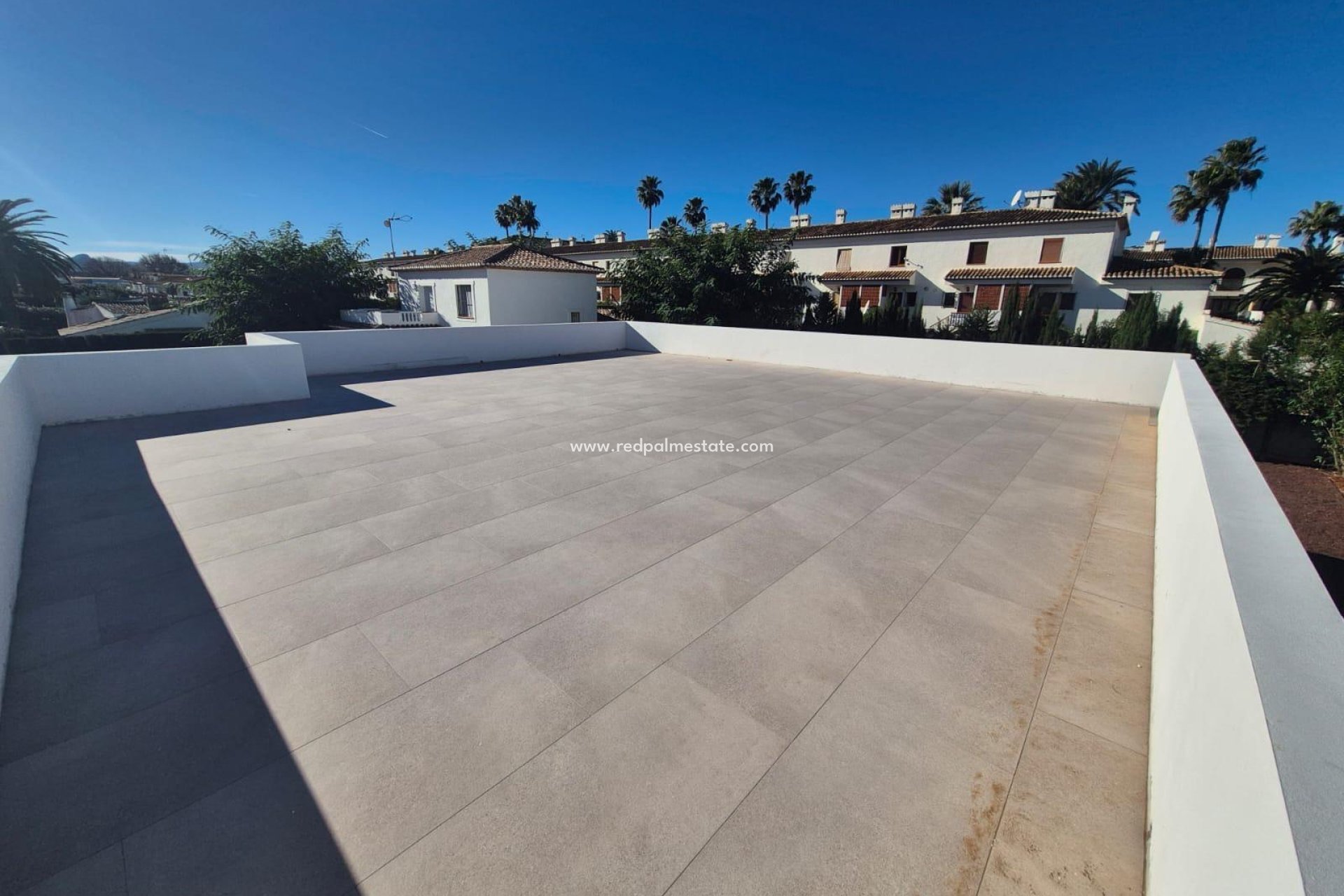 Reventa - Villa -
Denia