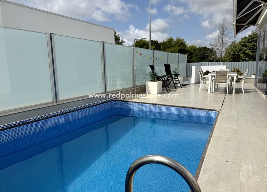 Reventa - Villa -
Dolores - Costa Blanca