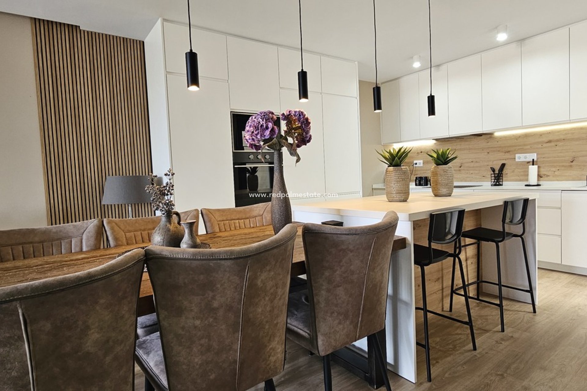 Reventa - Villa -
Dolores - Sector 4