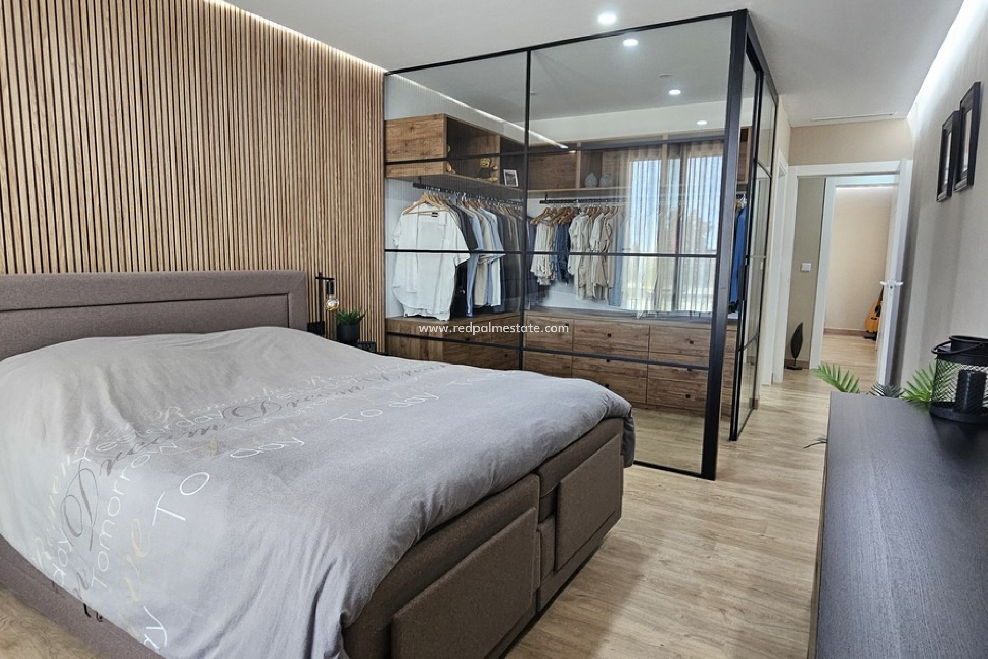 Reventa - Villa -
Dolores - Sector 4