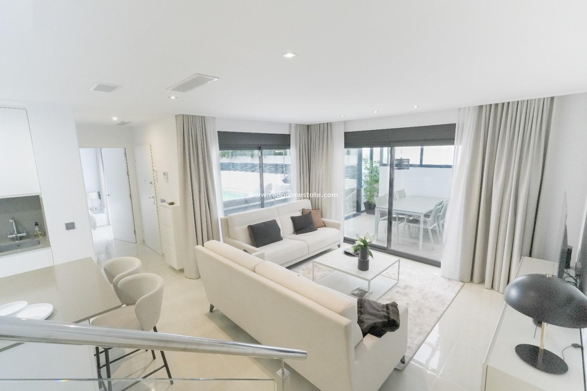 Reventa - Villa -
Dolores