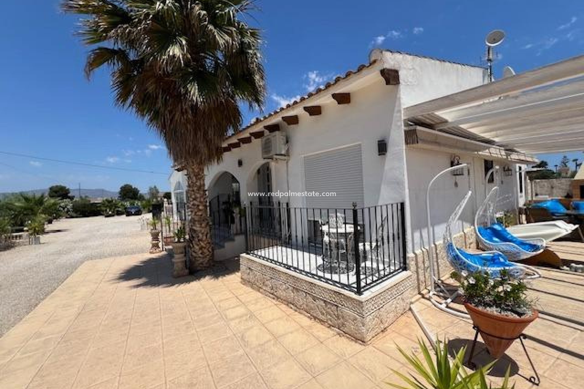 Reventa - Villa -
Dolores
