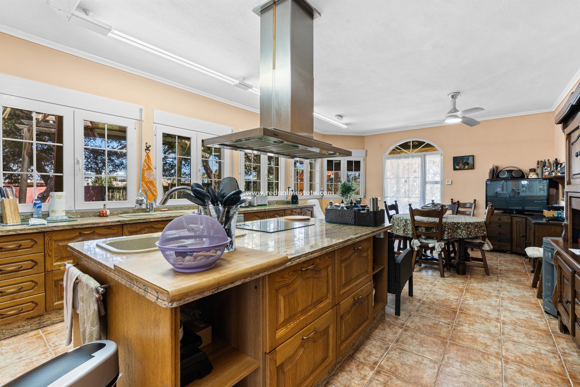 Reventa - Villa -
El Altet - San Francisco de Asis